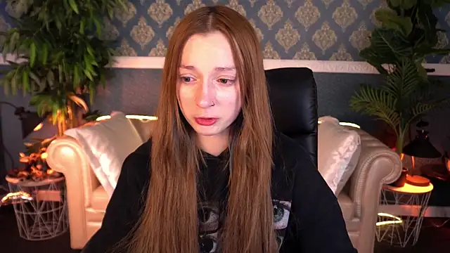 FoxyMayy online show from 05/01/26, 02:00