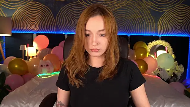 Snapshot of FoxyMayy chatting on 06/30/26, 12:38 FoxyMayy online show from 06/30/26, 12:38