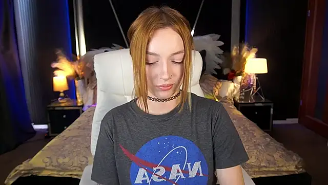 Snapshot of FoxyMayy chatting on 07/02/26, 12:55 FoxyMayy online show from 07/02/26, 12:55
