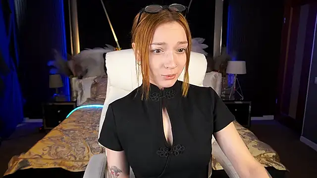 Snapshot of FoxyMayy chatting on 06/27/26, 12:55 FoxyMayy online show from 06/27/26, 12:55