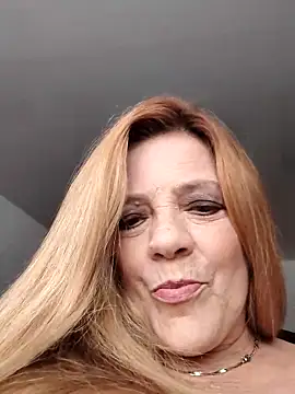 Snapshot of Casandra_Cruz chatting on 09/12/25, 05:02 Casandra Cruz online show from 09/12/25, 05:02
