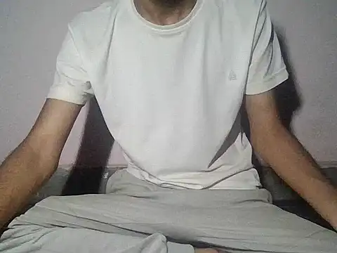 Snapshot of ash706339 chatting on 09/15/25, 12:22 ash706339 online show from 09/15/25, 12:22