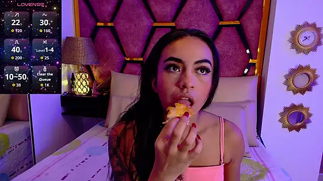 Leslie Bussh  online show from 02/24/26, 12:28