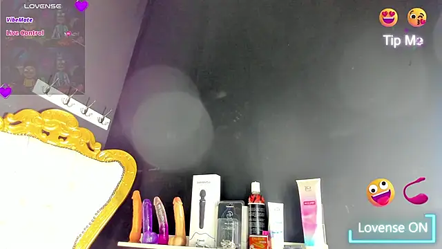 Bagiolett online show from 11/15/25, 07:18