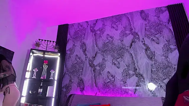 Snapshot of Zoe_Rosse00 chatting on 10/24/25, 09:03 Zoe Rosse00 online show from 10/24/25, 09:03