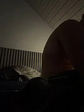 Snapshot of entifyy chatting on 02/23/26, 11:16 entifyy online show from 02/23/26, 11:16