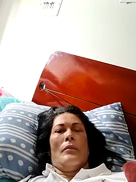 ZARAY 1118 online show from 12/05/25, 05:22