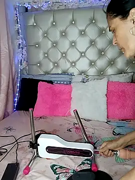 ZARAY 1118 online show from 02/05/26, 01:34