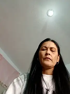 ZARAY 1118 online show from 01/11/26, 09:55