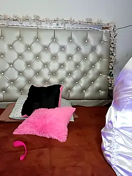 ZARAY 1118 online show from 11/28/25, 07:47