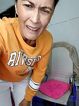 ZARAY 1118 online show from 10/22/25, 10:52