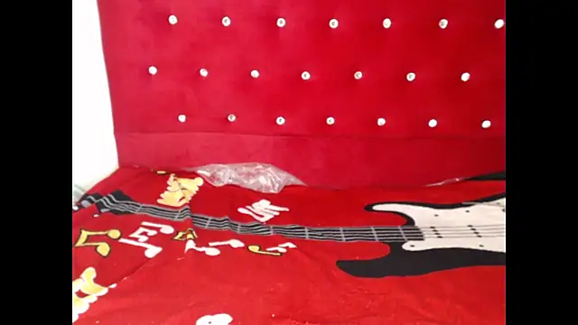 fuck latin couple online show from 11/24/25, 10:21