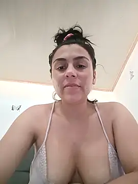 vanessa-titisM online show from 03/01/26, 09:37