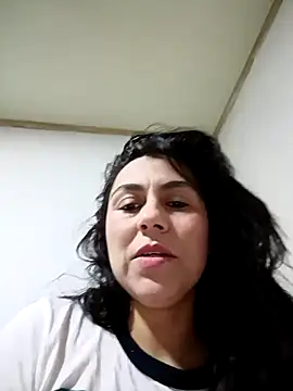 vanessa-titisM online show from 11/21/25, 12:53