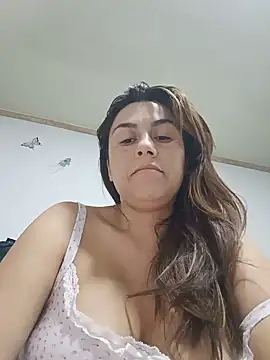 Snapshot of vanessa-titisM chatting on 07/01/26, 03:07 vanessa-titisM online show from 07/01/26, 03:07