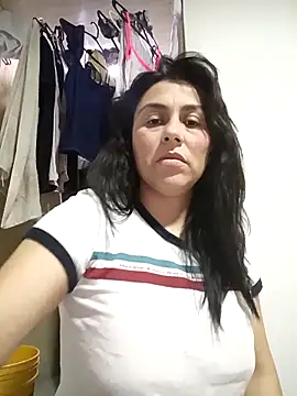 vanessa-titisM online show from 12/14/25, 01:34