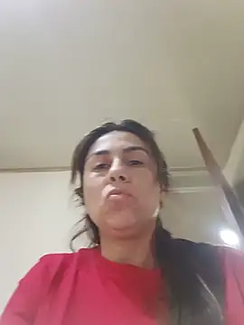 Snapshot of vanessa-titisM chatting on 06/14/26, 02:24 vanessa-titisM online show from 06/14/26, 02:24