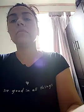 vanessa-titisM online show from 12/02/25, 03:47