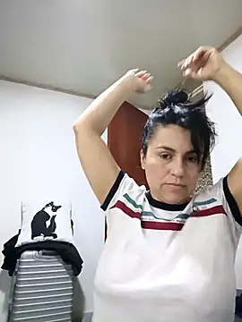 vanessa-titisM online show from 11/20/25, 02:56