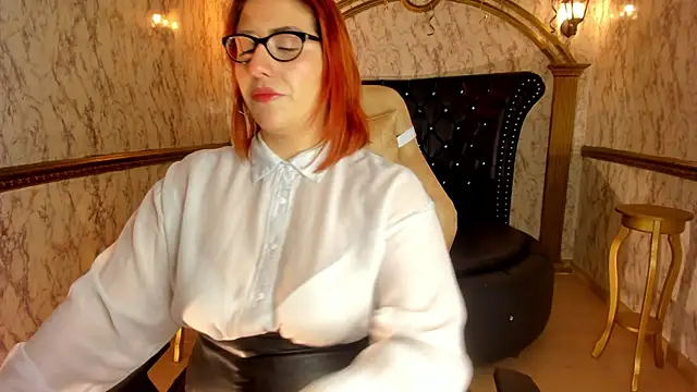 Helenstanford online show from 11/17/25, 12:09