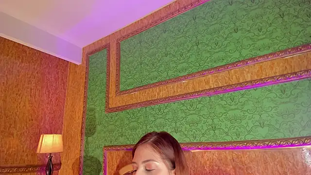 Helenstanford online show from 02/04/26, 03:18