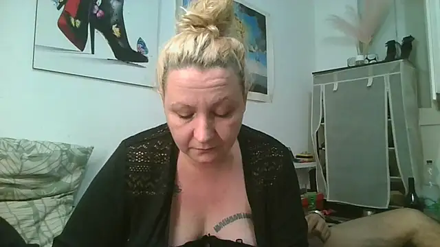 Bakala93 online show from 05/10/26, 01:53
