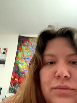 Snapshot of amberlynntun chatting on 09/11/25, 08:20 amberlynntun online show from 09/11/25, 08:20