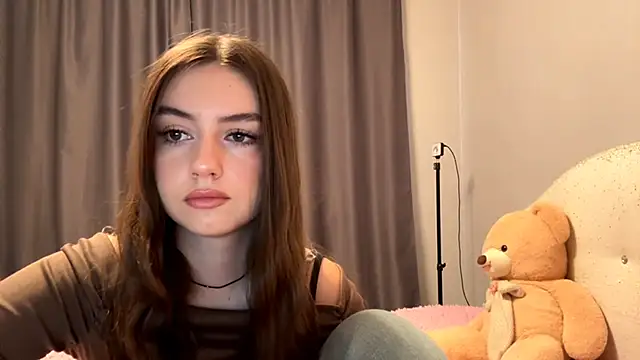 CatherinDream online show from 11/24/25, 04:12