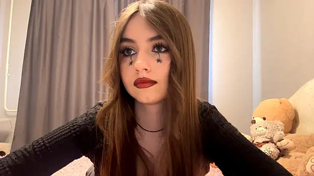 CatherinDream online show from 10/31/25, 04:09