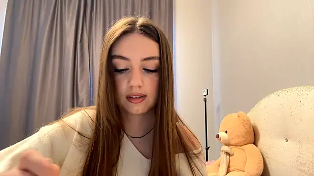 CatherinDream online show from 11/28/25, 05:07