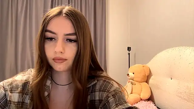 CatherinDream online show from 12/03/25, 12:59