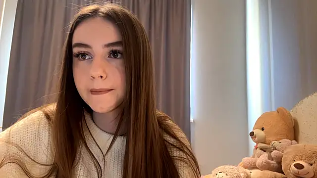 CatherinDream online show from 10/18/25, 02:35