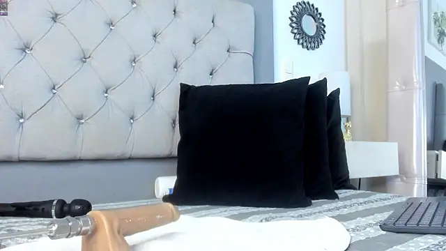 nathy rose01 online show from 10/28/25, 12:48