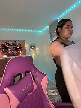 Anabelle 00  online show from 04/18/26, 03:09