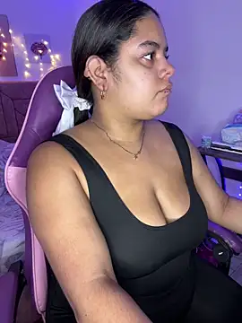 Anabelle 00  online show from 04/15/26, 03:12