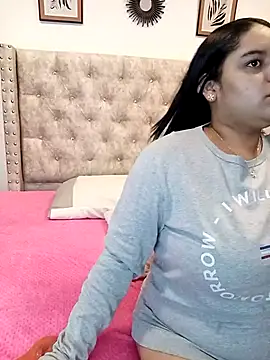 Anabelle 00  online show from 10/28/25, 03:18