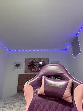 Anabelle 00  online show from 05/03/26, 03:11