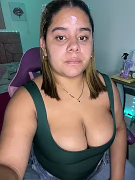 Anabelle 00  online show from 04/24/26, 03:30
