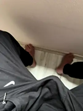 LAZ3R1 online show from 10/26/25, 10:48