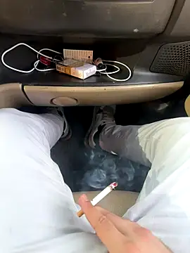 LAZ3R1 online show from 10/28/25, 02:05