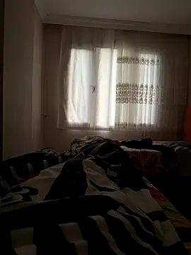 LAZ3R1 online show from 10/04/25, 03:08