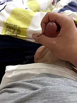 LAZ3R1 online show from 10/18/25, 05:15