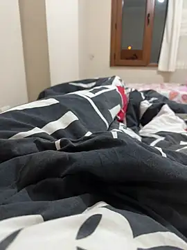 LAZ3R1 online show from 09/21/25, 09:42