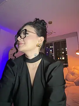 GabyMejiaa online show from 05/26/26, 12:42