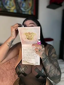 GabyMejiaa online show from 02/02/26, 09:58