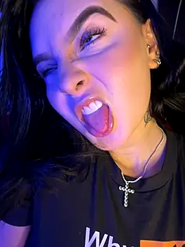 GabyMejiaa online show from 12/19/25, 12:03