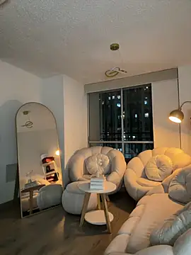 GabyMejiaa online show from 04/11/26, 11:41