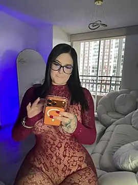 GabyMejiaa online show from 06/30/26, 10:54