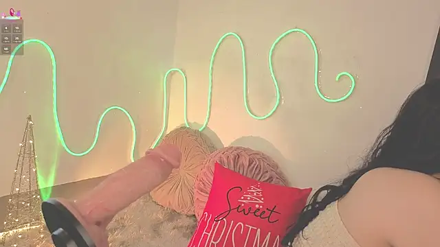 ashlynnlowe  online show from 12/14/25, 07:08