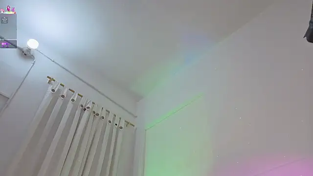 ashlynnlowe  online show from 02/06/26, 08:05